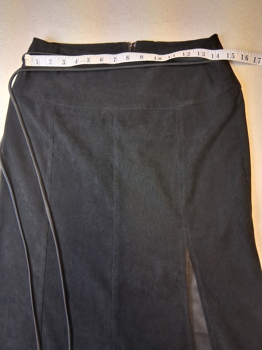 le chateau Black Maxi Skirt with Side Slit and Wrap Tie - Picture 2 of 4